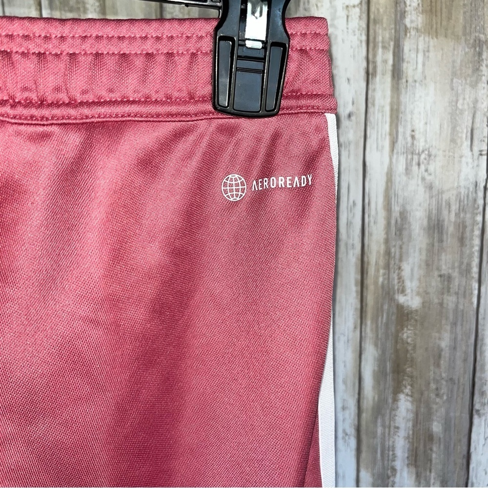 Adidas Tiro Tapered Pants Pink With side zipper - Picture 9 of 11